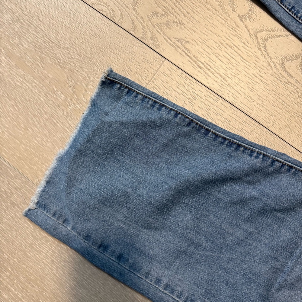 Classic Blue Women's Jeans - Picture 3 of 7